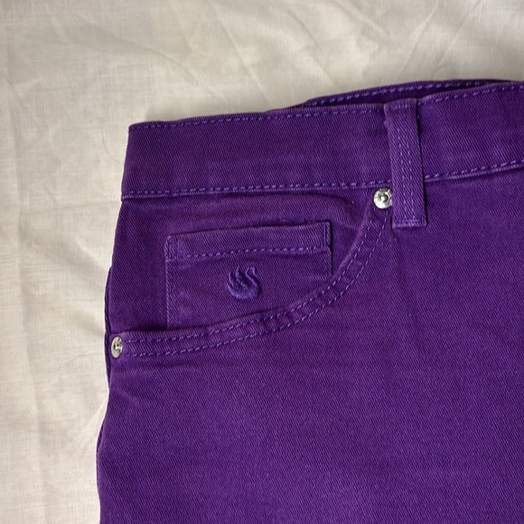 Purple Jean Capris - Picture 2 of 6